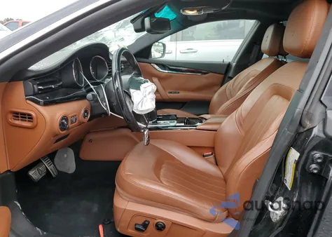 2016 Maserati Quattroporte S z USA, uszkodzony, nr VIN ZAM56RRA1G1167018